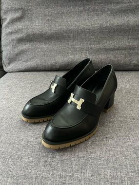Hermes Black Leather Block Heel Loafers with Silver H logo